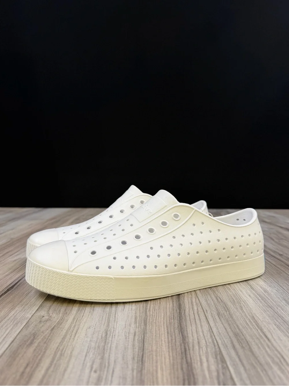 Native Shoes Jefferson Shell White Slip On EVA Sneakers Mens 11 EU 45 NEW